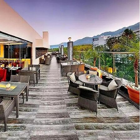 Hotel Satkar, הרידוואר מראה חיצוני תמונה
